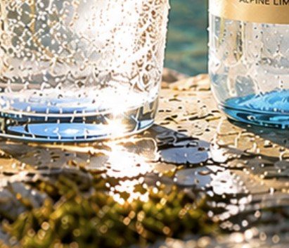 Close-up of smeared bubbles and reflections in a ChatGPT image